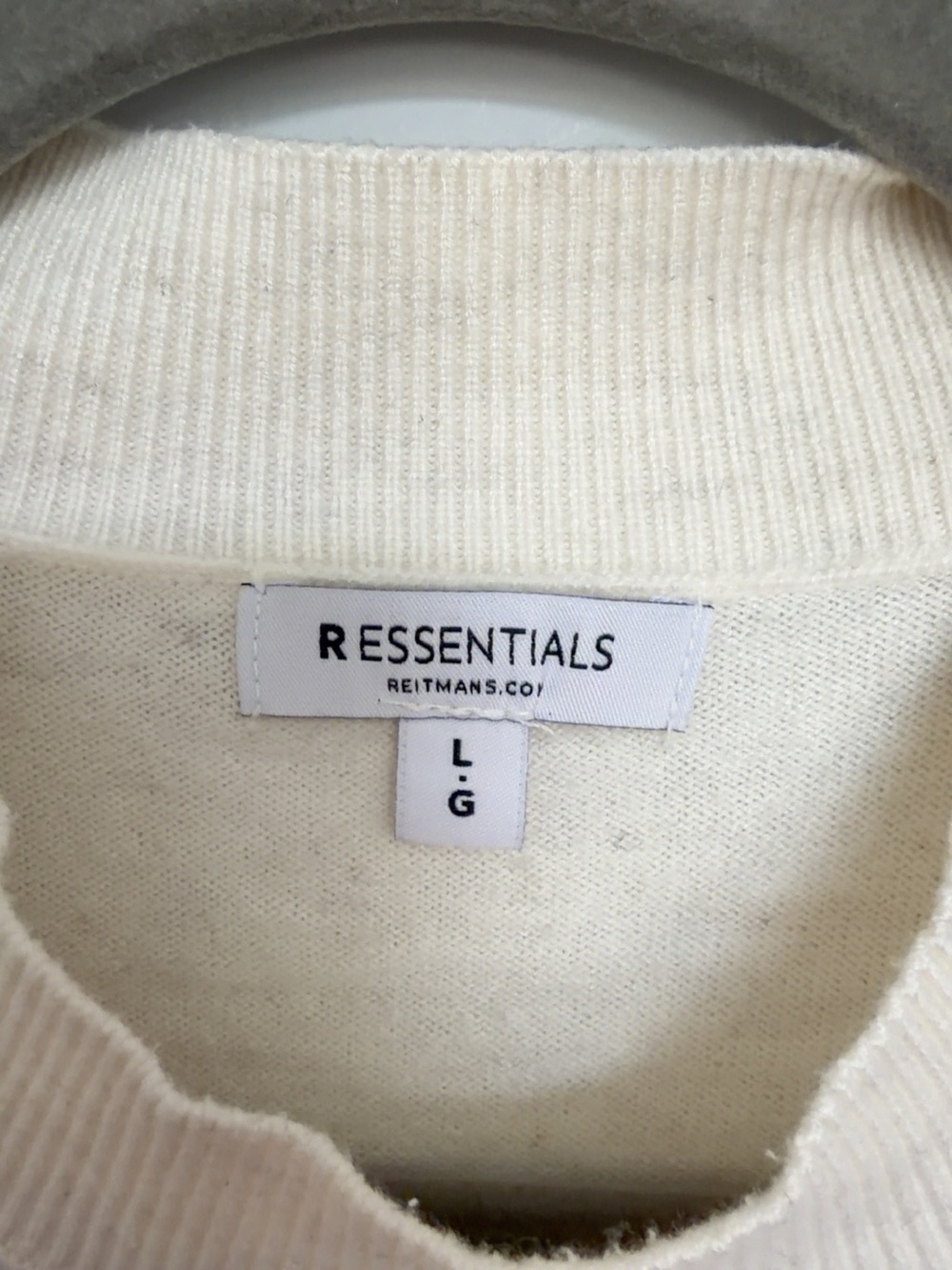 Reitmans R Essentials Cream Knit Sweater Size L - Picture 3 of 4